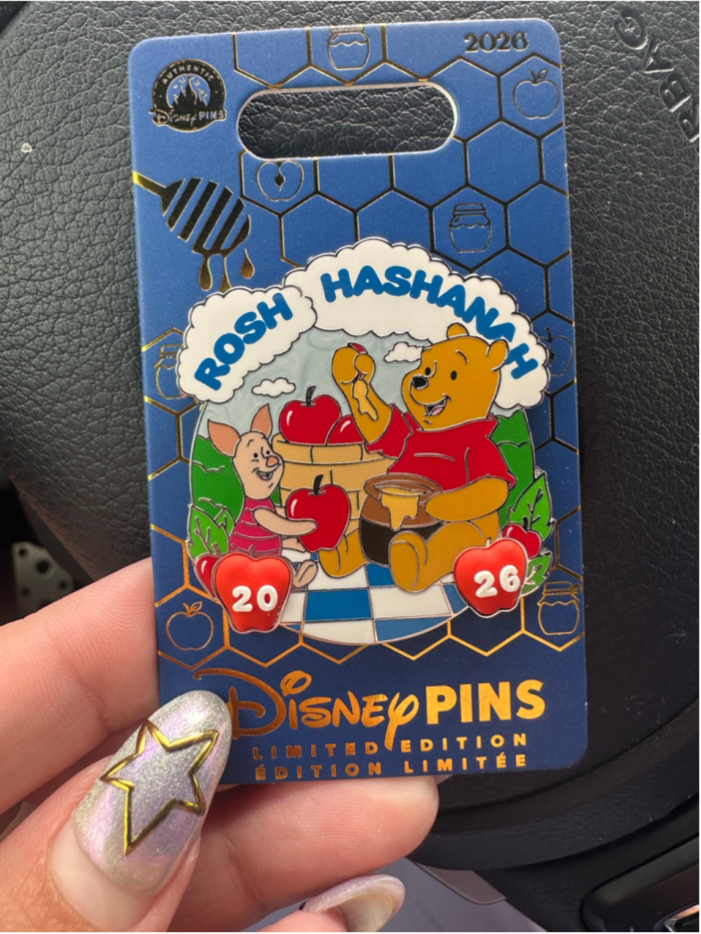 Disney Parks 2026 Rosh Hashanah Winnie The Pooh Piglet Limited Edition Pin New